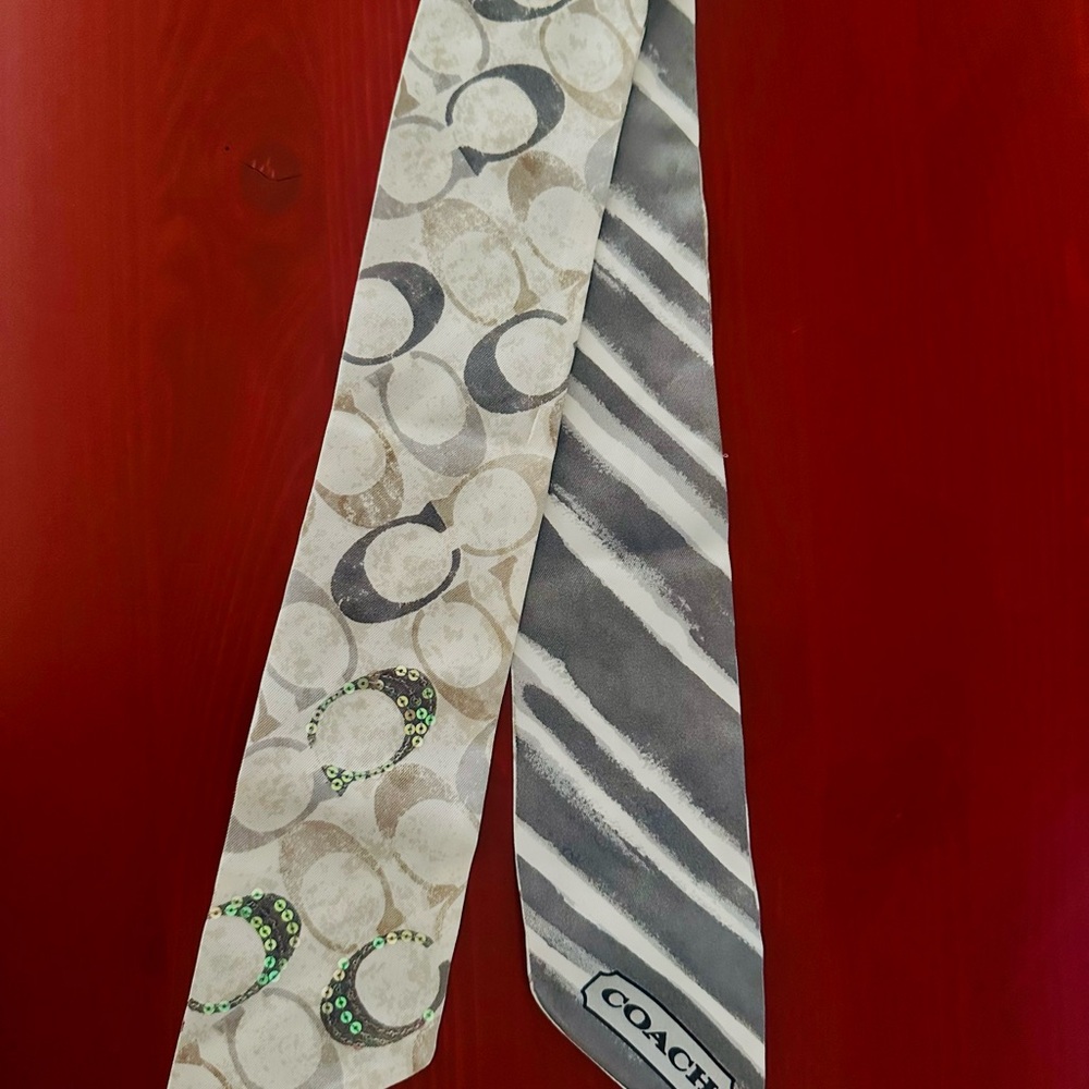 Coach Gray and White twilly scarf